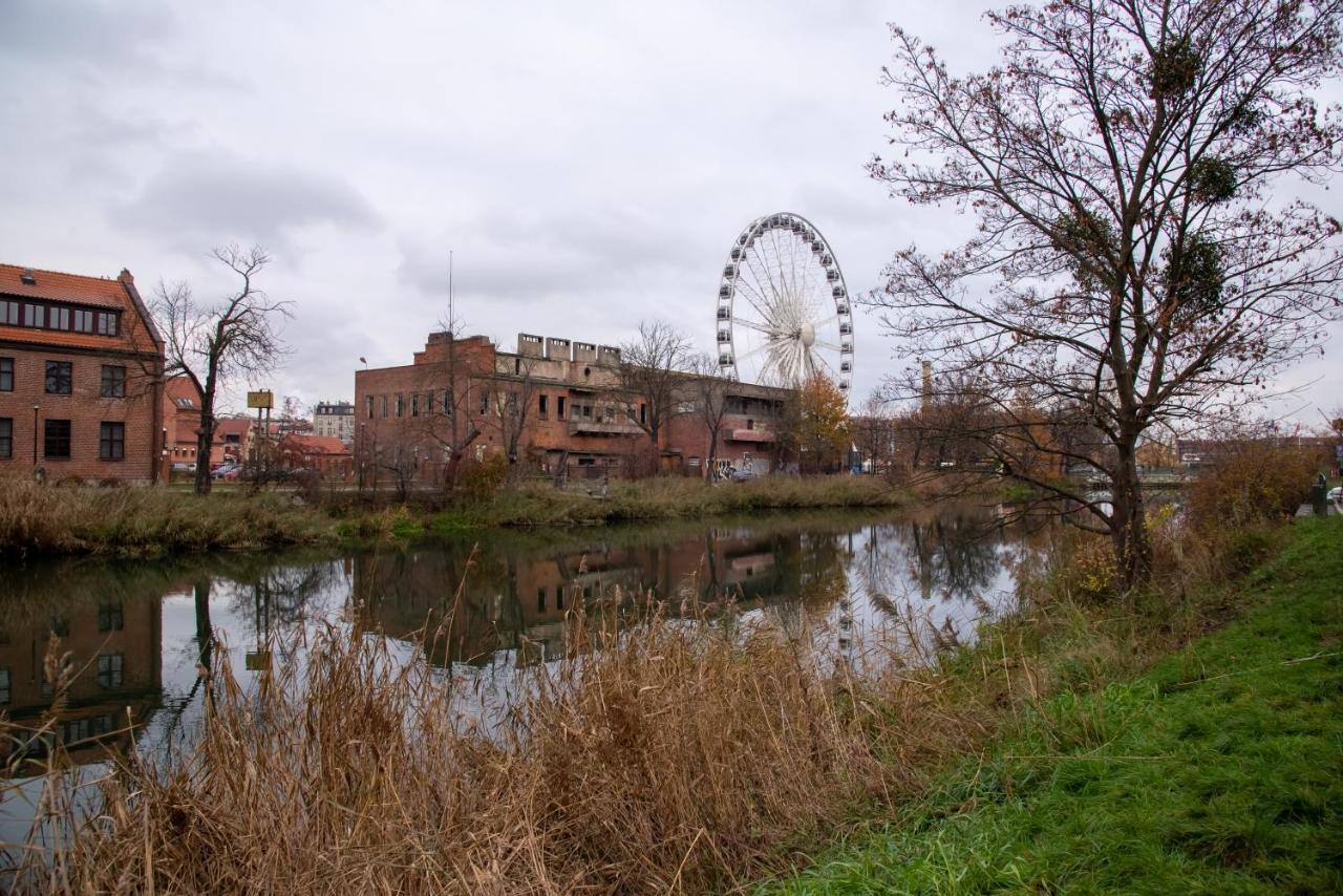 Maya'S Flats & Resorts - River View Gdansk Bagian luar foto