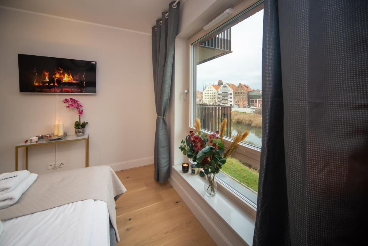Maya'S Flats & Resorts - River View Gdansk Bagian luar foto
