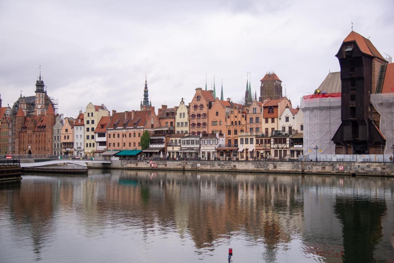 Maya'S Flats & Resorts - River View Gdansk Bagian luar foto